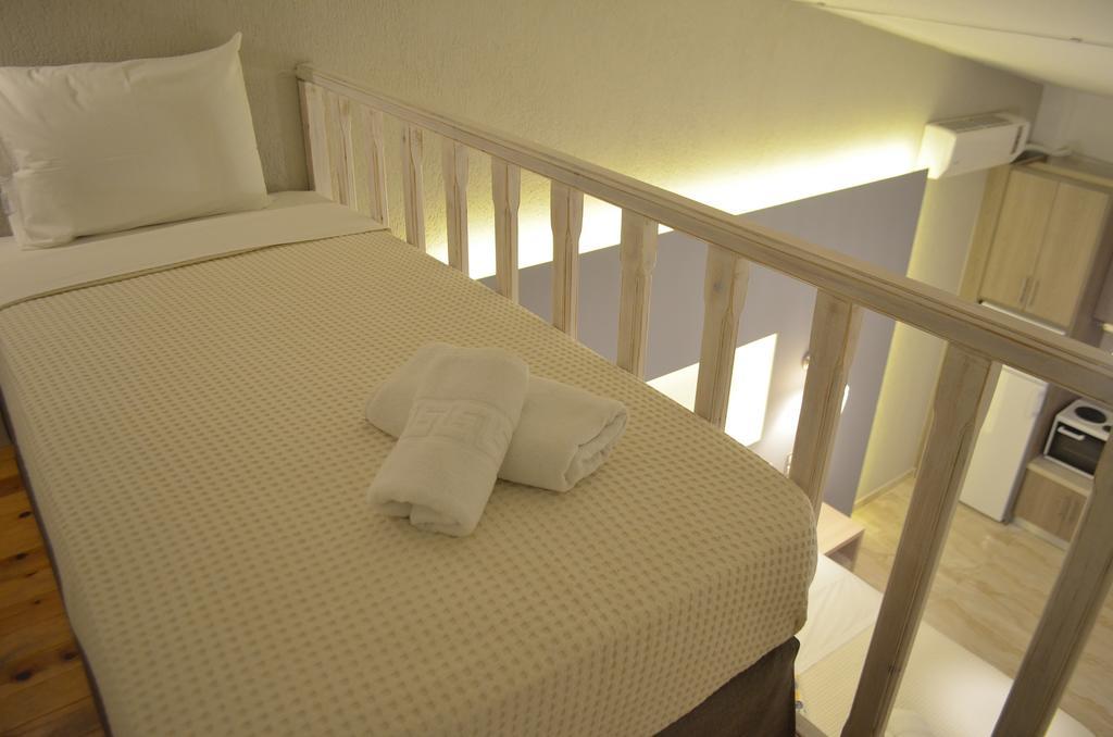 Ammos Apartments Glífa Екстериор снимка