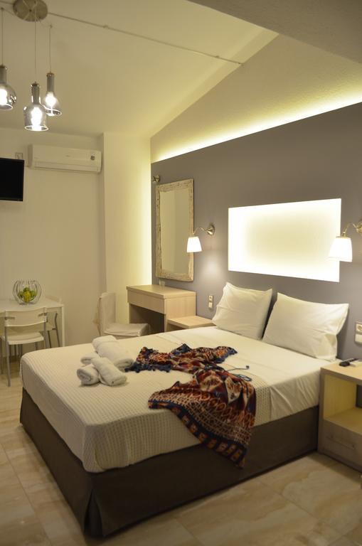 Ammos Apartments Glífa Екстериор снимка