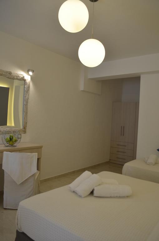 Ammos Apartments Glífa Екстериор снимка